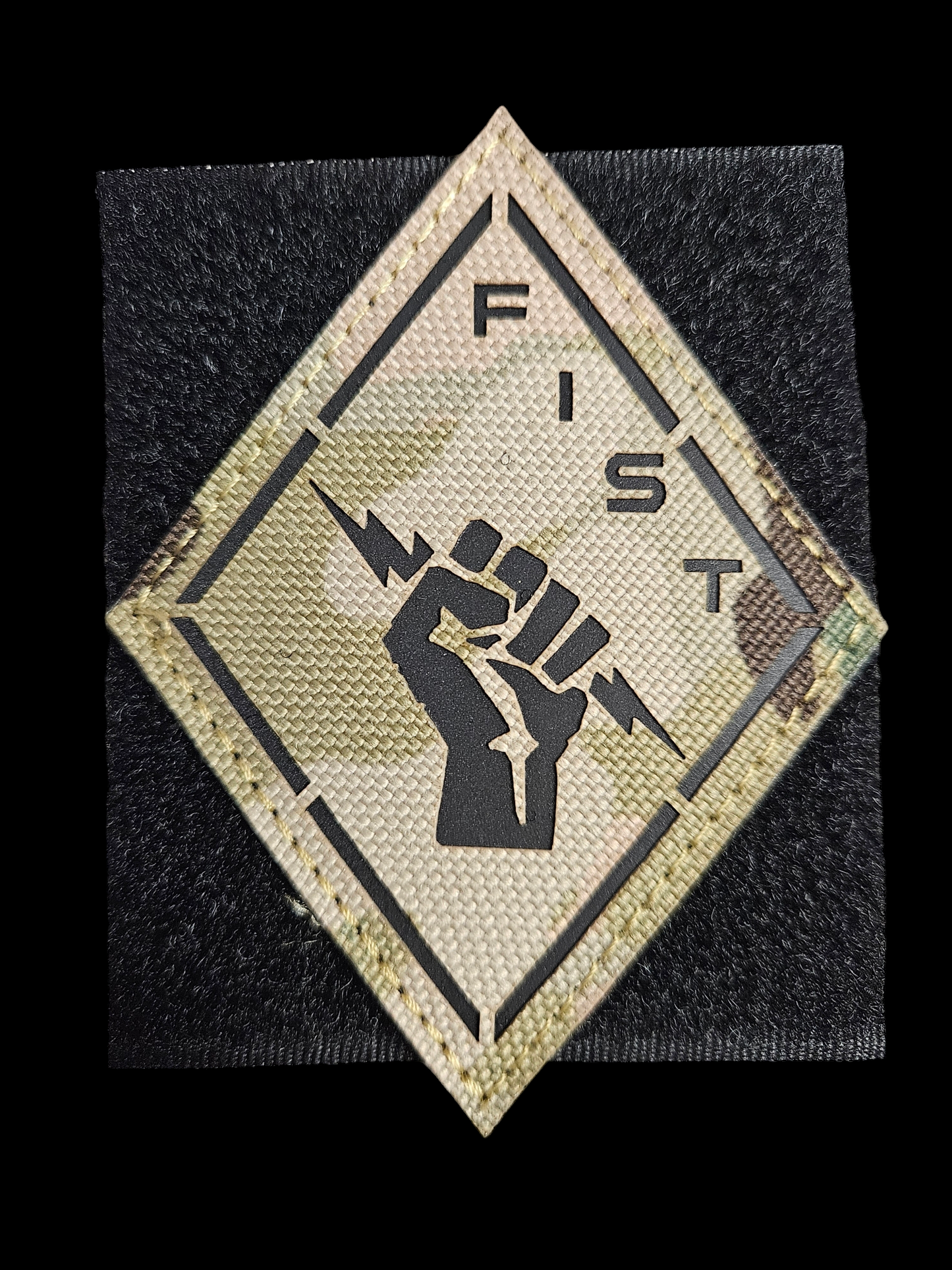 IR FIST DIAMOND PATCH DES 2