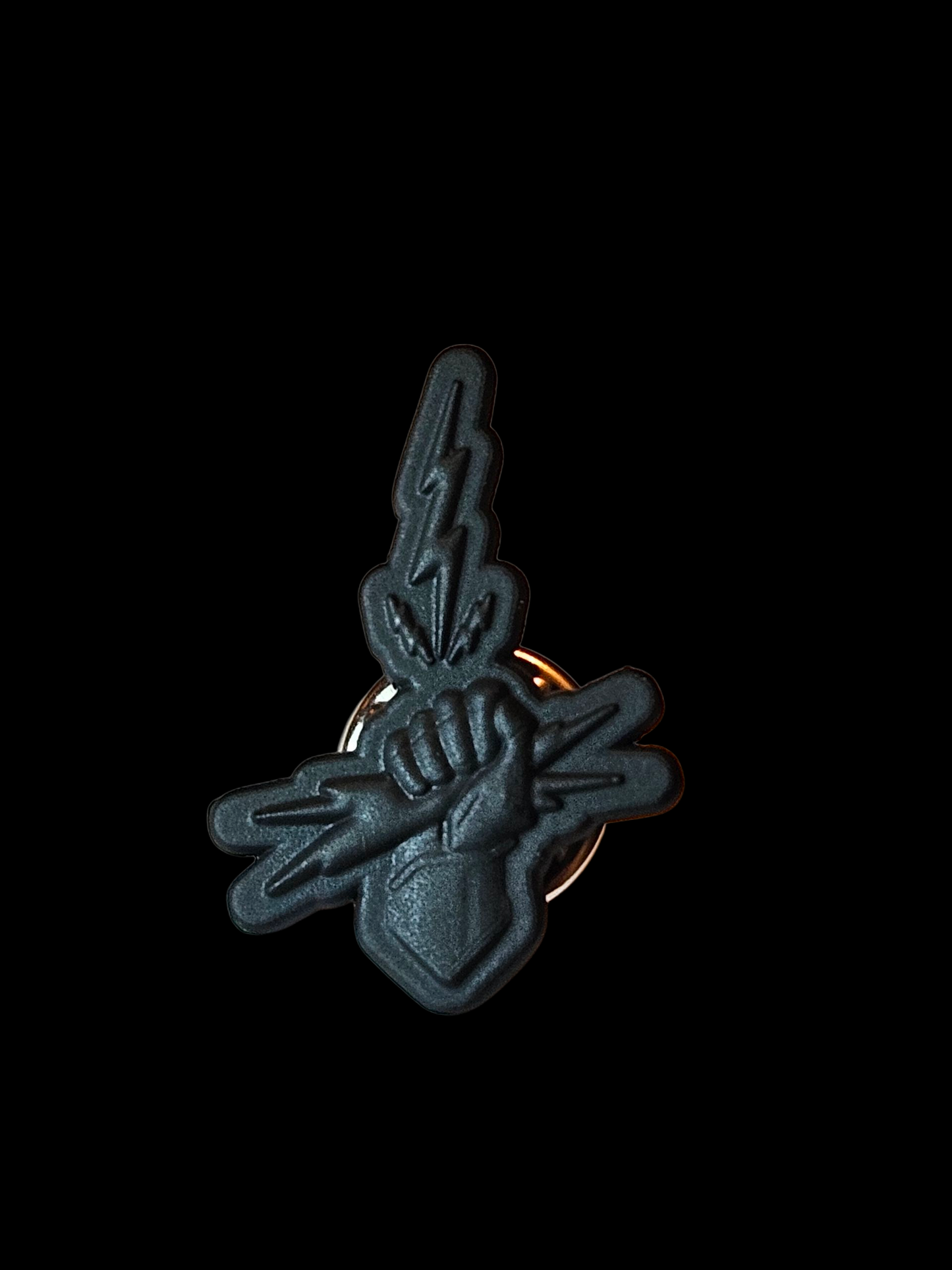 Fist lightening lapel subdued