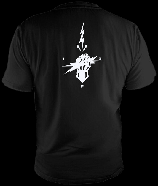 Fist lightening tee