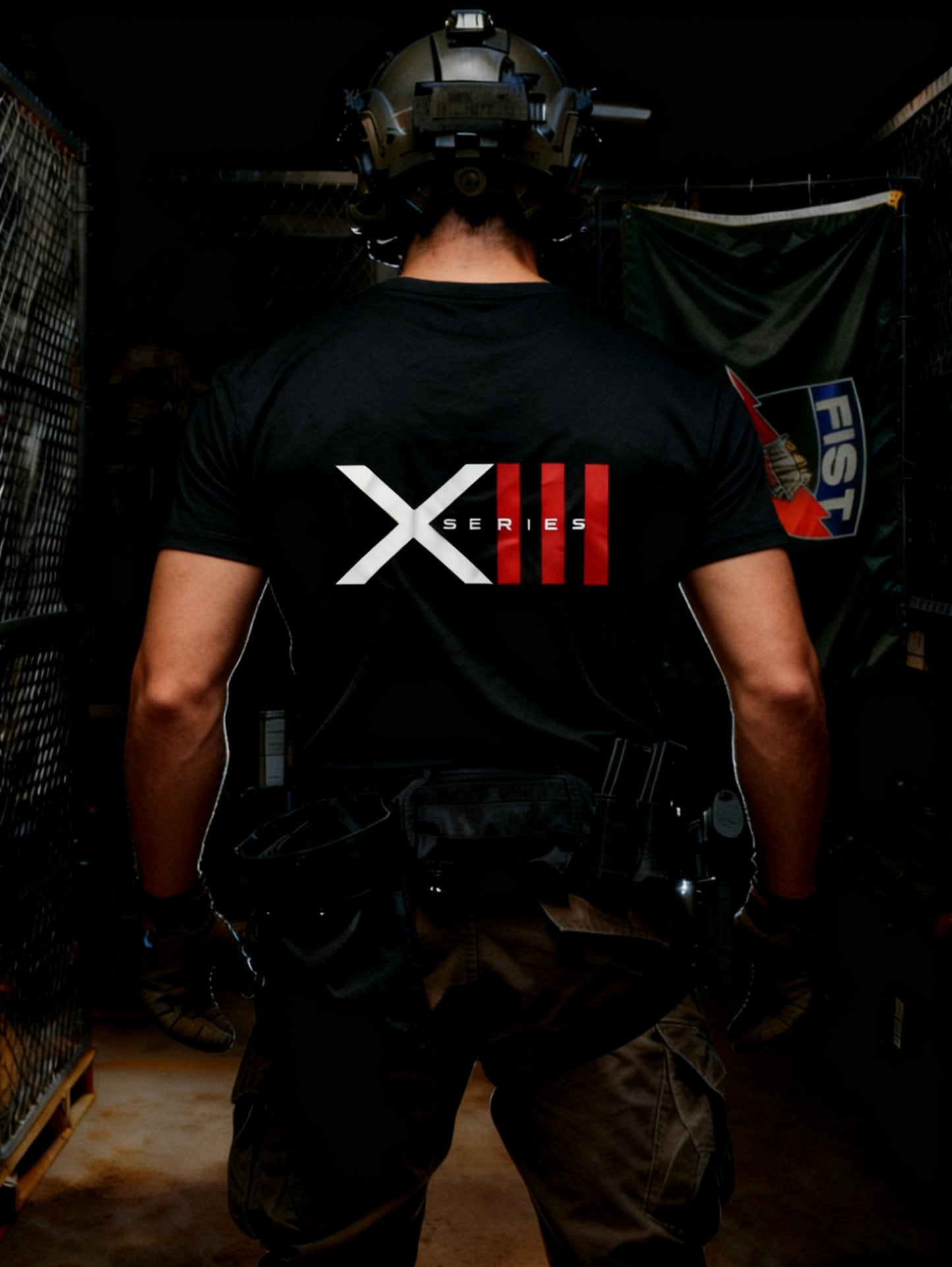 13 SERIES short sleeve black tee des 2