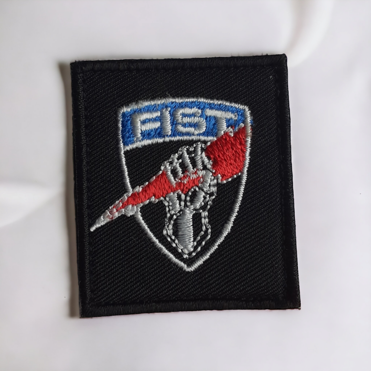 MINI PATCH SHIELD BLACK